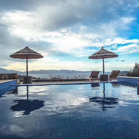 Evexia Villa Tholos  Екстериор снимка